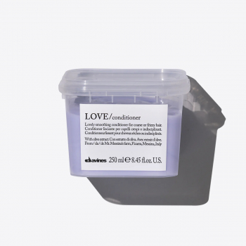 Davines LOVE Smoothing Conditioner 250ml